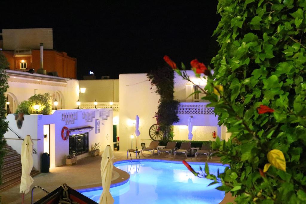 Villa Columbus Family Boutique Hotel パゲラ エクステリア 写真